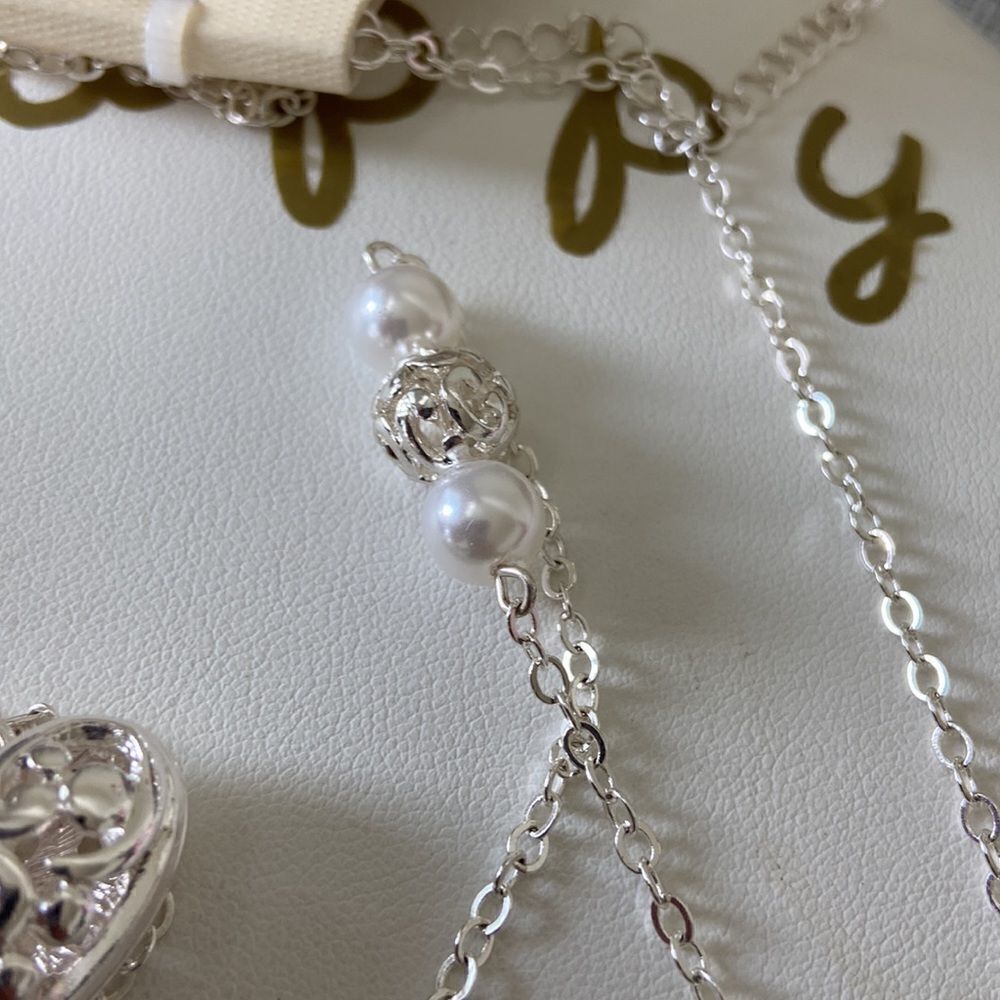 Kim Rogers Inspiration Silvertone Heart Faux Pearl Fringe Long Necklace 32” NWT - Picture 6 of 8